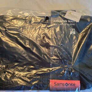 Samsonite Black Aramon NXT Laptop Sleeve 15.6" NEW NIB 43321-1041 Checkpoint